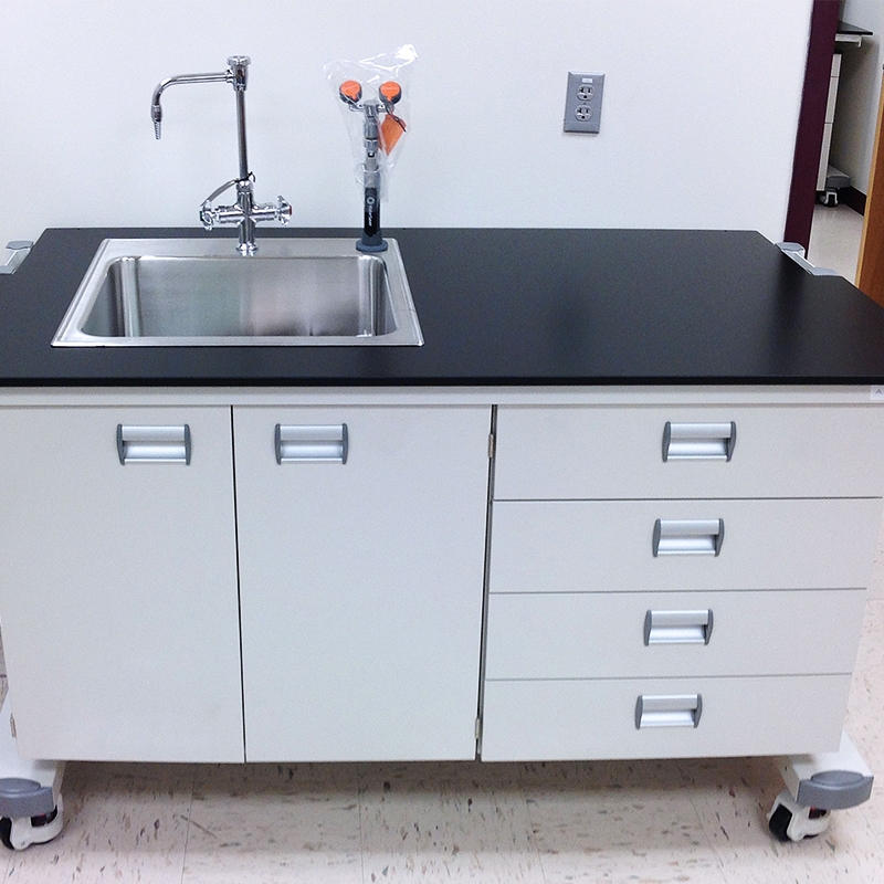 實(shí)驗(yàn)室水臺施工安裝